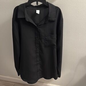 Old Navy Black Casual Button Down Shirt